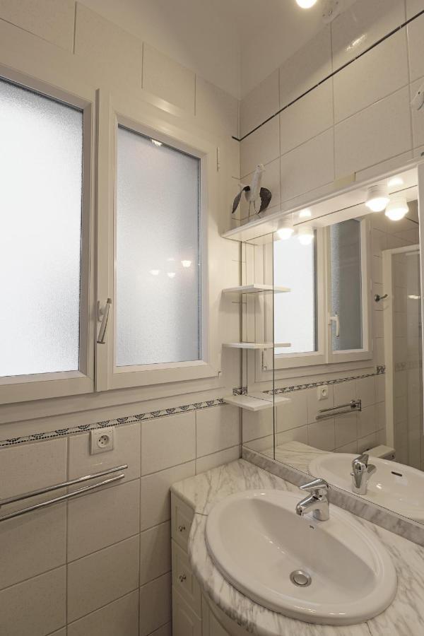 Le Family Lodge 2 Chambres 4 Personnes Classe 3 Etoiles Annecy Eksteriør billede